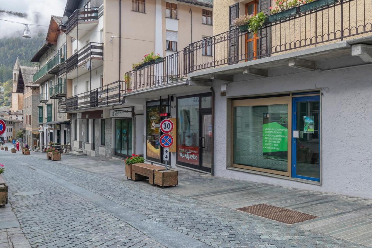 Appartamento Ihost Flat - Valmalenco Centro Chiesa in Valmalenco Esterno foto